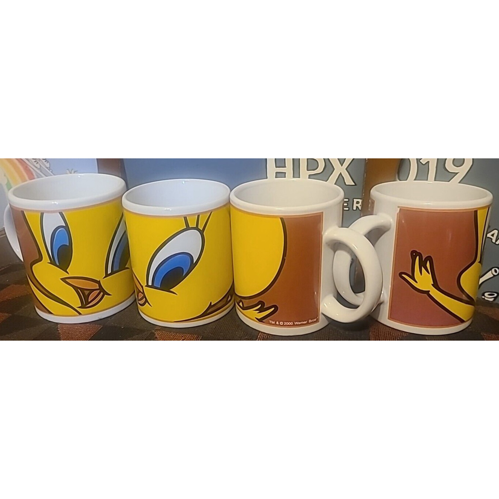 Lot Of 4 Vintage Tweety Bird Looney Tunes Coffee Tea Mug From Gibson 2000 Y2K
